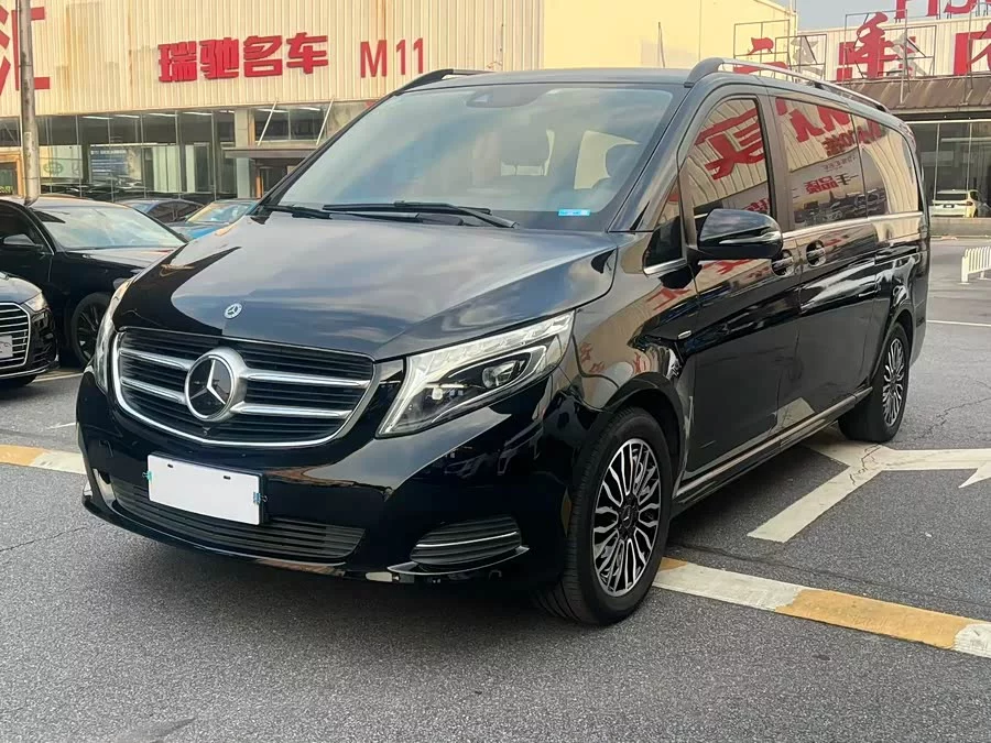 Mercedes Benz Class V