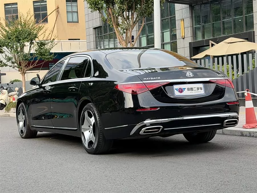 Mercedes Benz Maybach S-Class