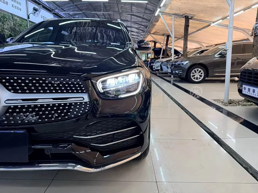 Mercedes Benz GLC