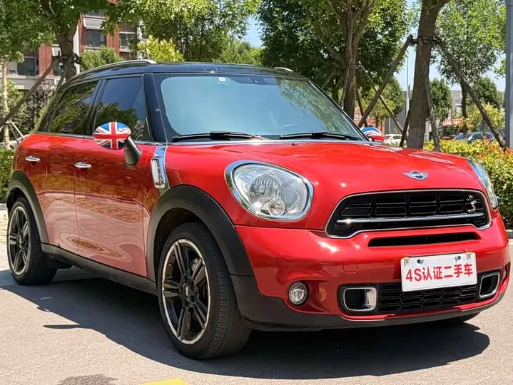 MINI COUNTRYMAN