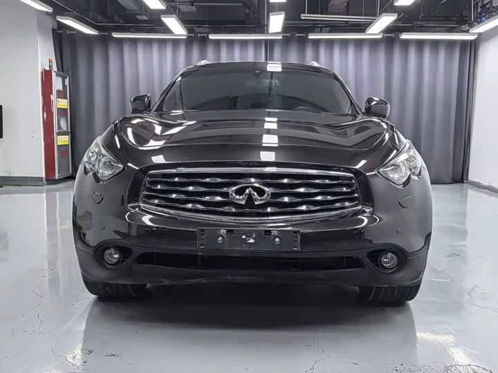 Infiniti FX