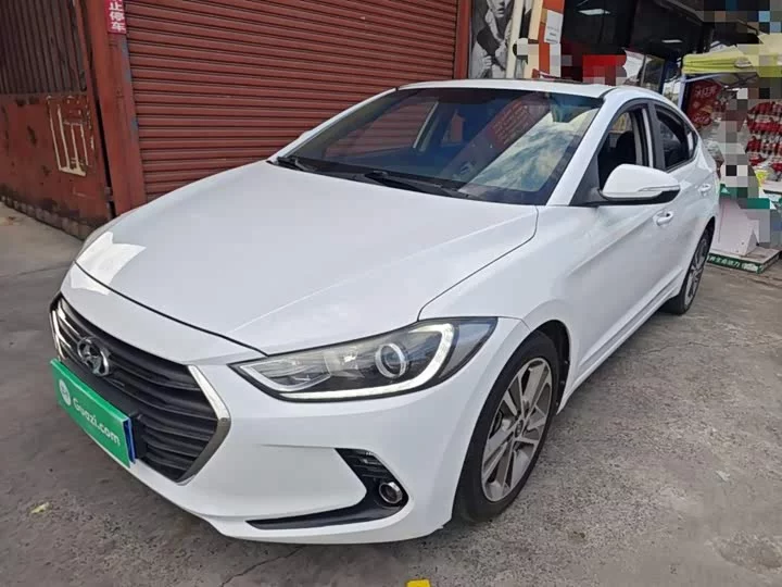Hyundai lead