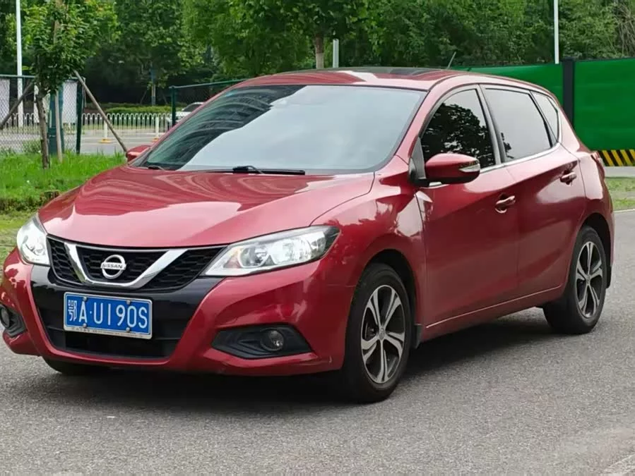 Nissan Tiida