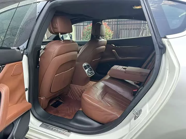 Maserati President
