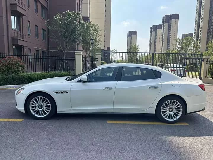 Maserati President
