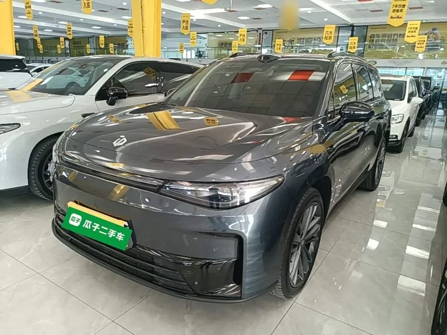 Leapmotor C16