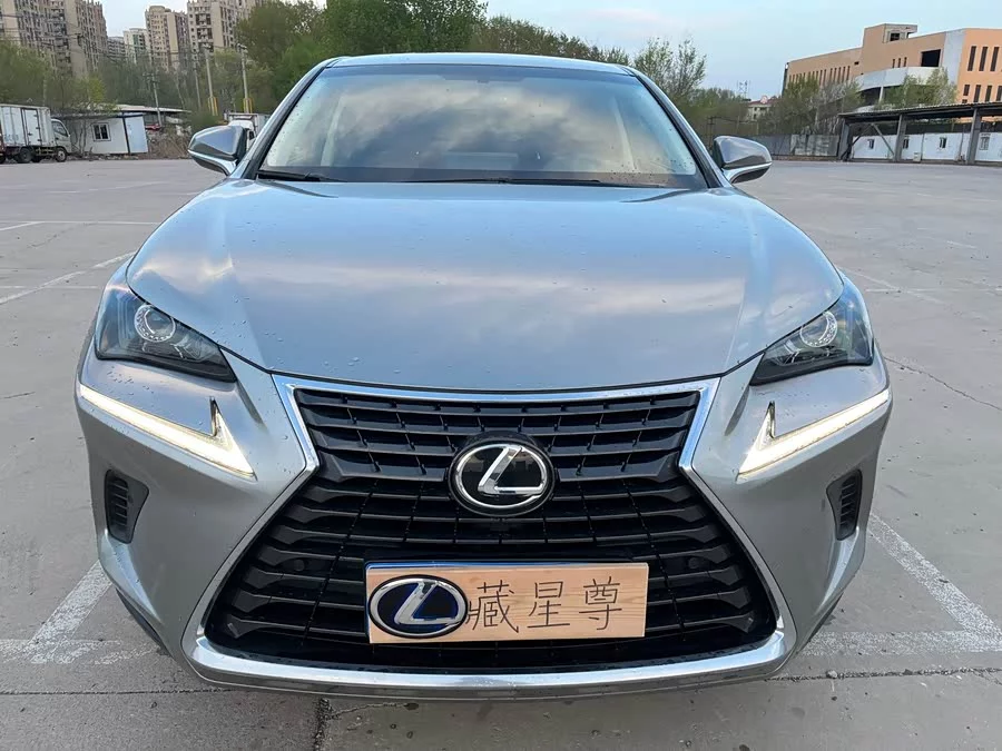 Lexus NX
