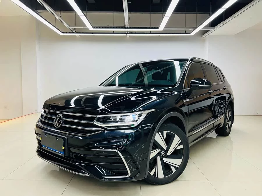 Volkswagen Tiguan L