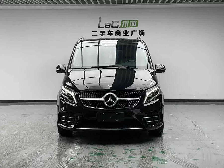 Mercedes Benz Class V