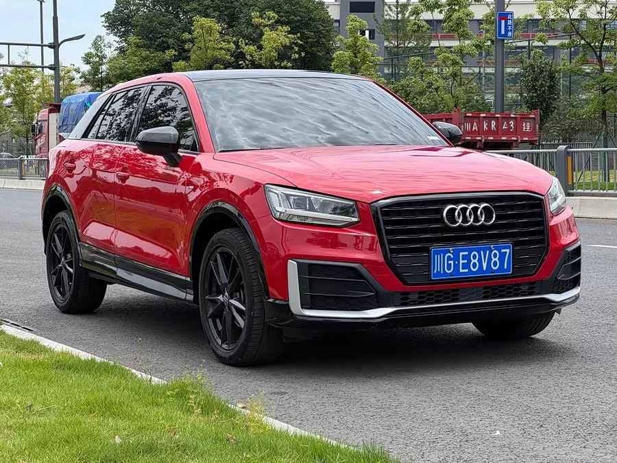 Audi Q2L