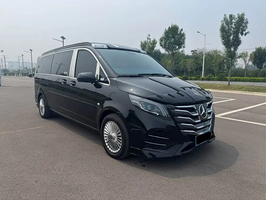 Mercedes Benz Vito