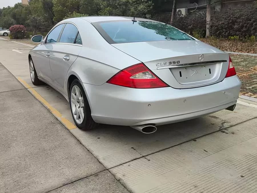 Mercedes Benz CLS