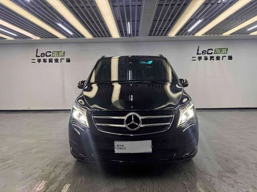 Mercedes Benz Class V