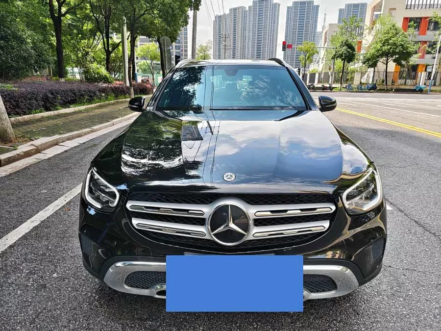 Mercedes Benz GLC