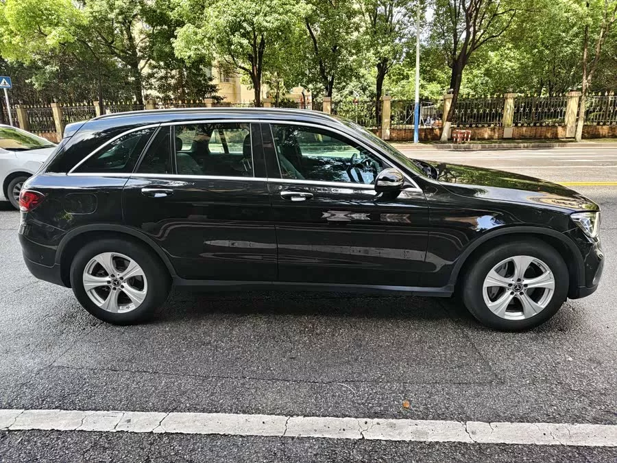 Mercedes Benz GLC