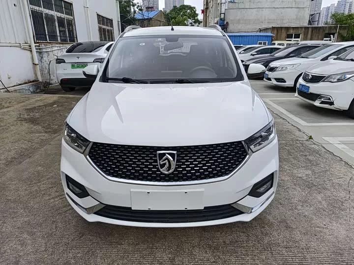 Baojun 360