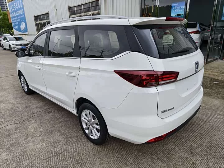 Baojun 360