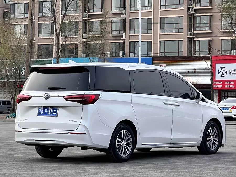 Buick GL8