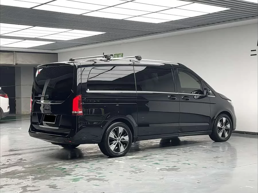 Mercedes Benz Class V