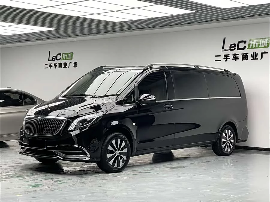 Mercedes Benz Vito