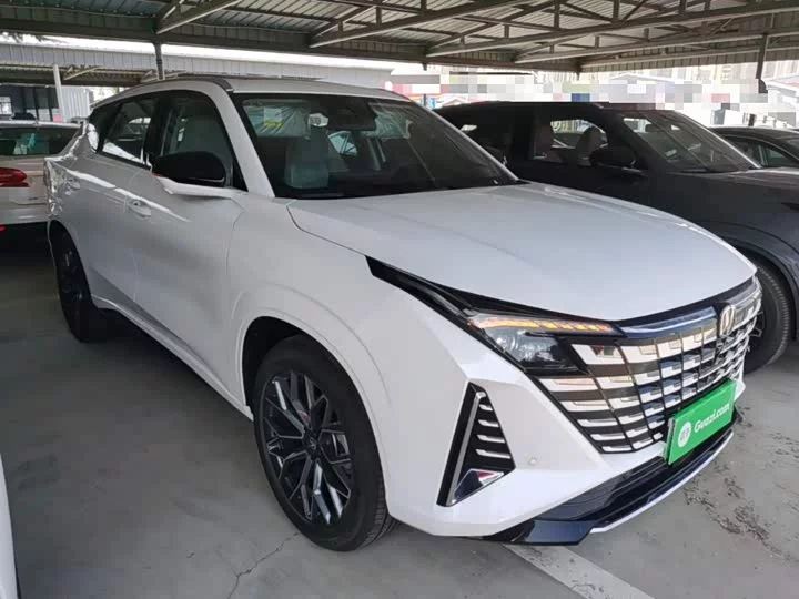 Changan UNI-Z PHEV