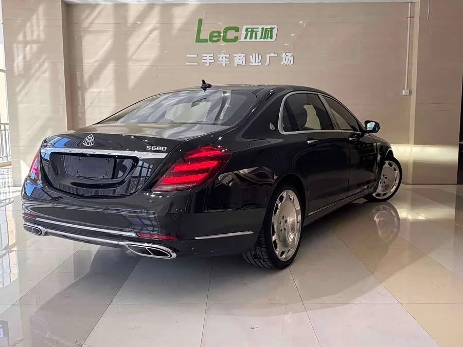 Mercedes Benz Maybach S-Class