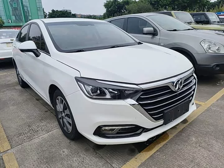 BAIC Shenbao D50