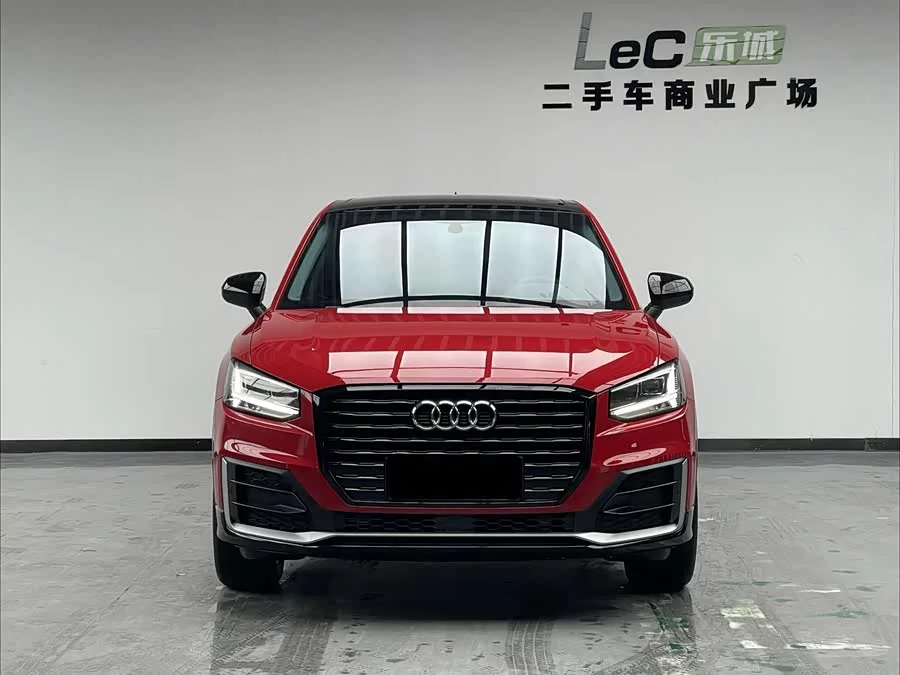 Audi Q2L
