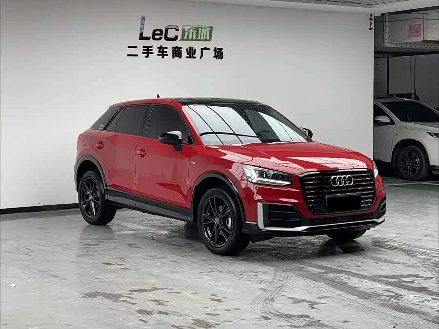Audi Q2L