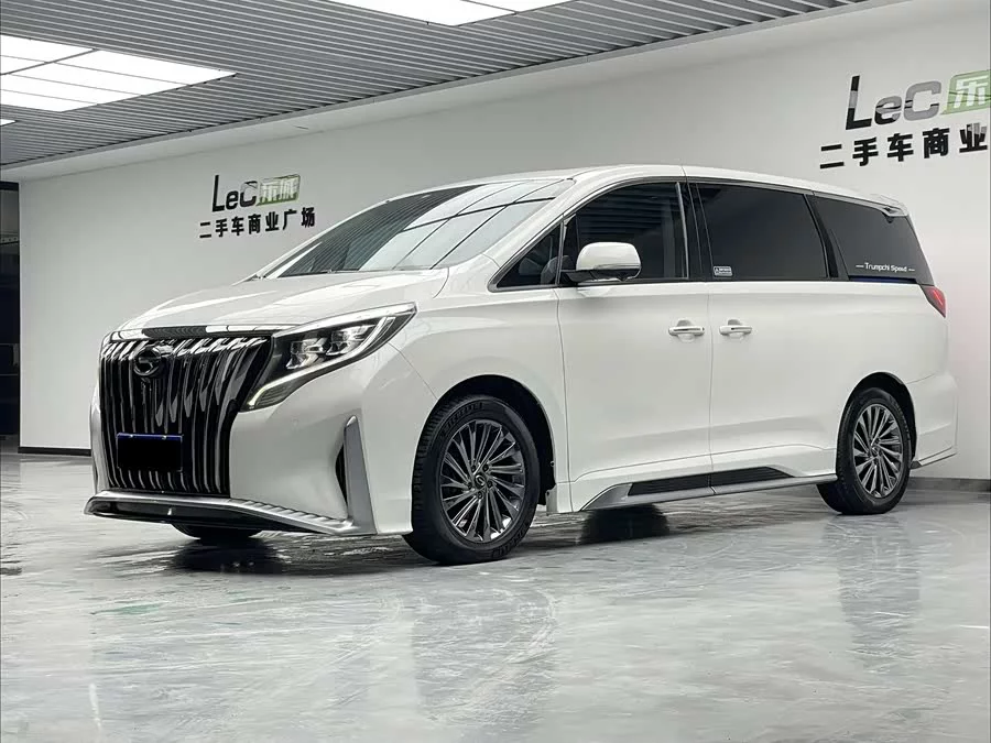 GAC Trumpchi M8