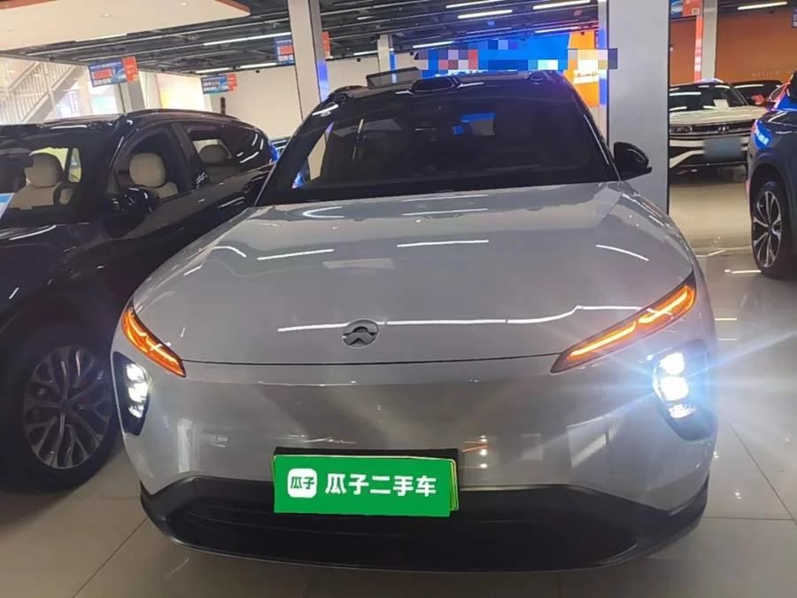 NIO ES6