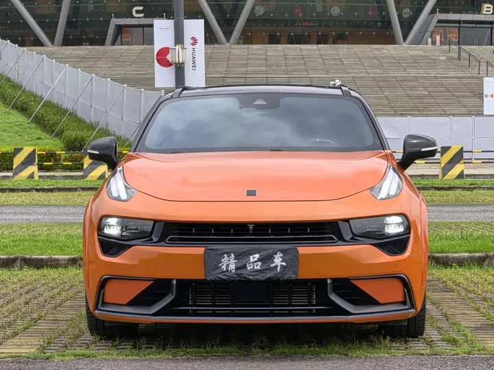 Lynk & Co 02 Hatchback