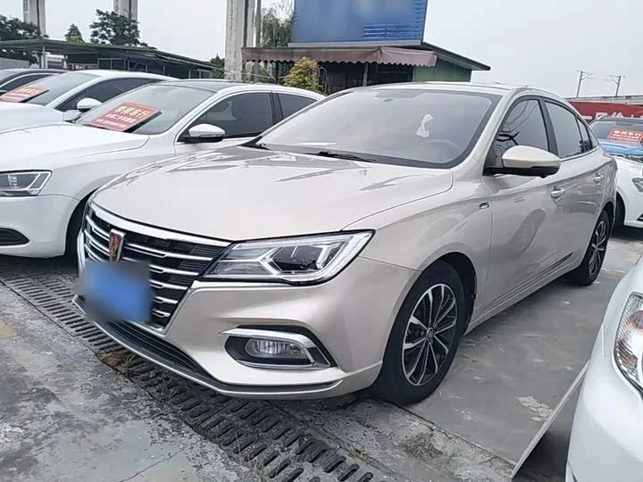 Roewe i5