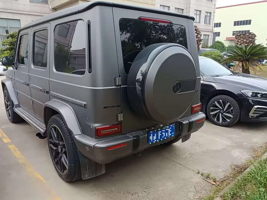 Mercedes Benz G-rated