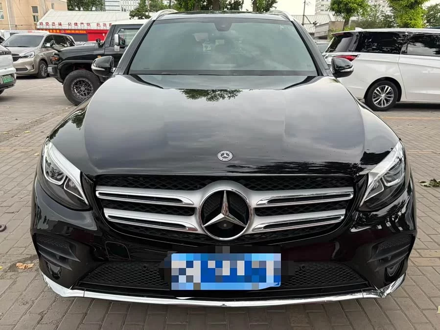 Mercedes Benz GLC