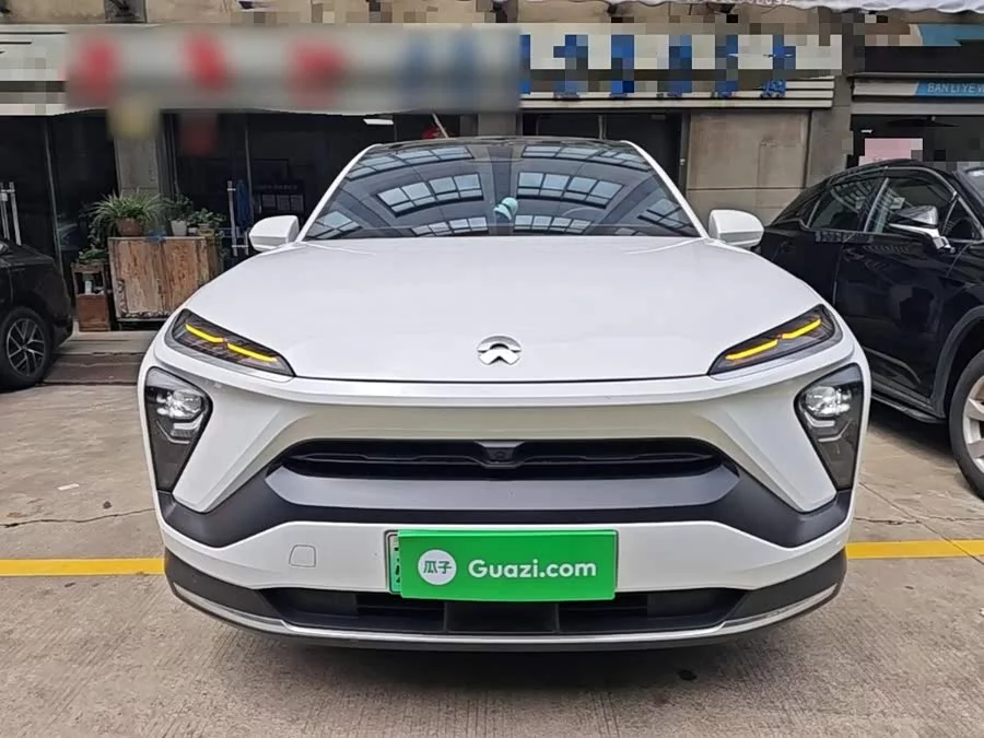 NIO EC6