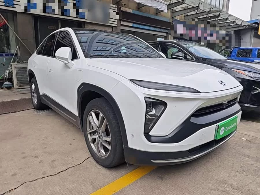 NIO EC6