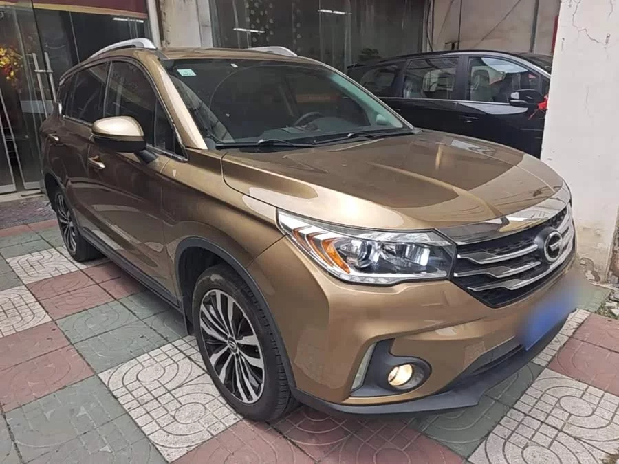 GAC Trumpchi GS4