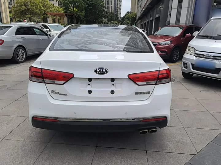 kia K4