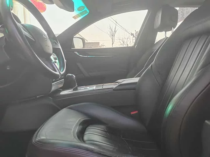 Maserati President