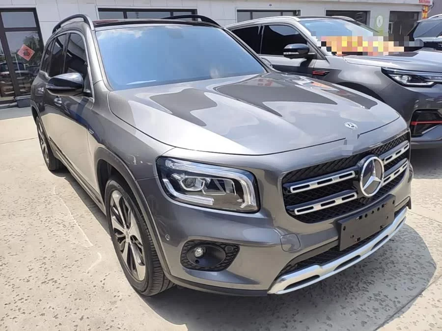 Mercedes Benz GLB