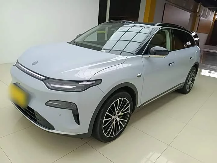 Leapmotor Zero running C11