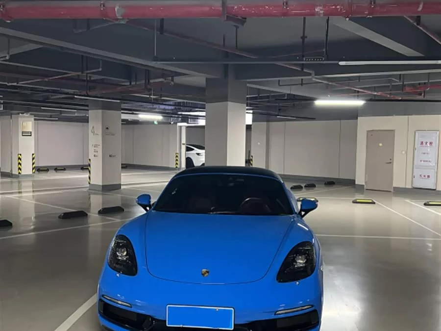 Porsche 718