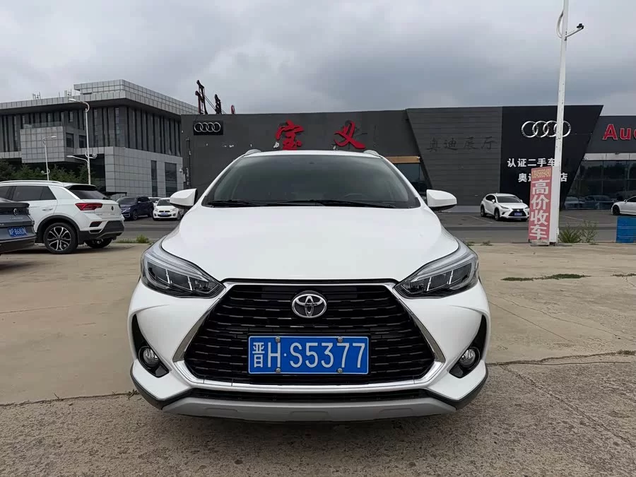 Toyota YARiS L
