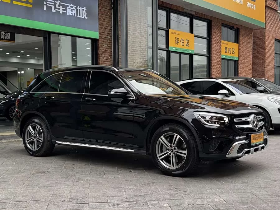 Mercedes Benz GLC