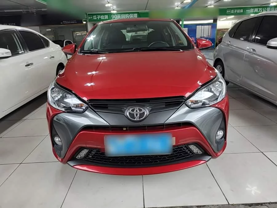 Toyota YARiS L