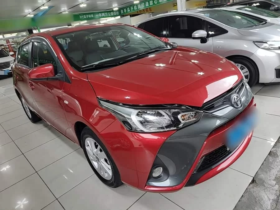 Toyota YARiS L