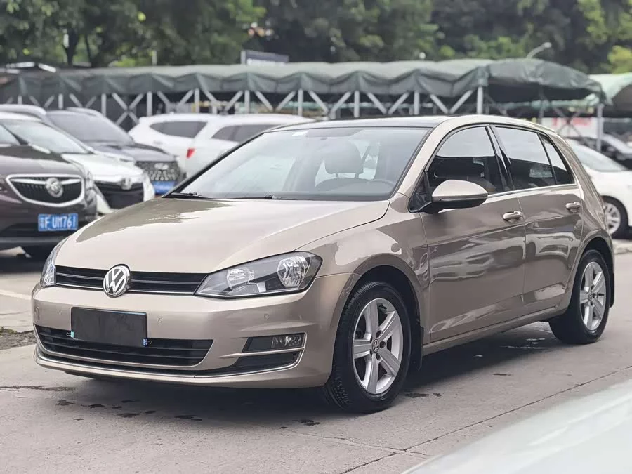 Volkswagen golf