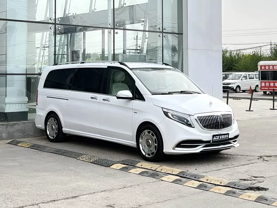 Mercedes Benz Class V