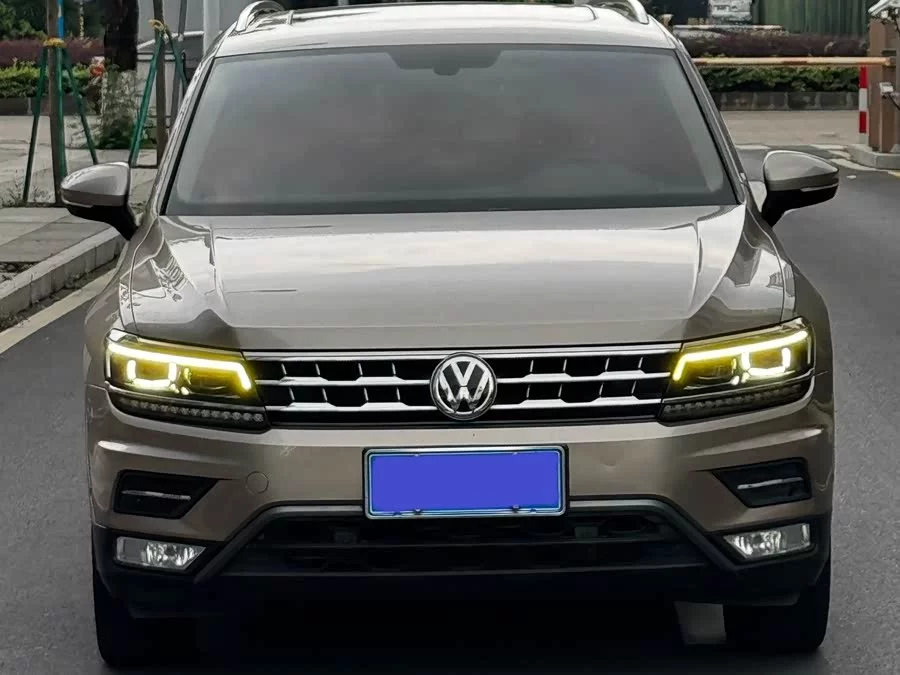 Volkswagen Tiguan L